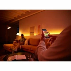 Philips Leuchten Philips Hue Ambiance White & Color Lightstrip Plus Basis-Set LED, 1-flammig, Farbwechsler 17 Philips Leuchten Philips Hue Ambiance White & Color Lightstrip Plus Basis-Set LED, 1-flammig, Farbwechsler -LED Leuchten Verkäufe philips hue ambiance white color lightstrip plus basis set 8718699703424 2