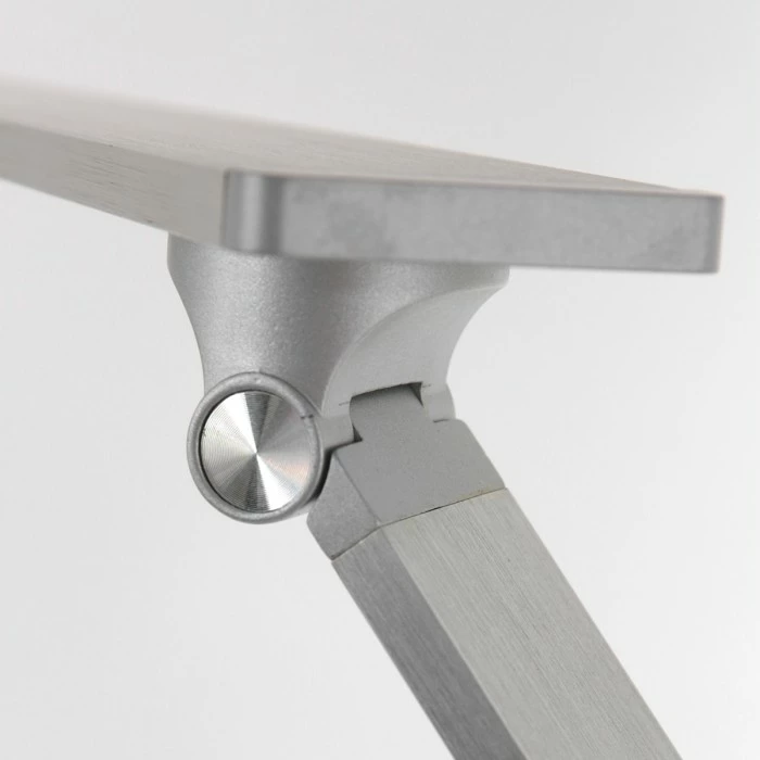 Steinhauer Serenade Deckenfluter LED Edelstahl, 3-flammig 16 Steinhauer Serenade Deckenfluter LED Edelstahl, 3-flammig – Bild 16